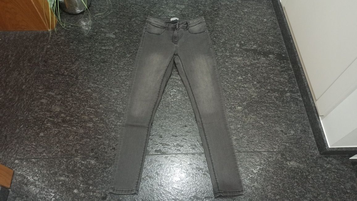 Spodnie jeansy czarne rozmiar 38
