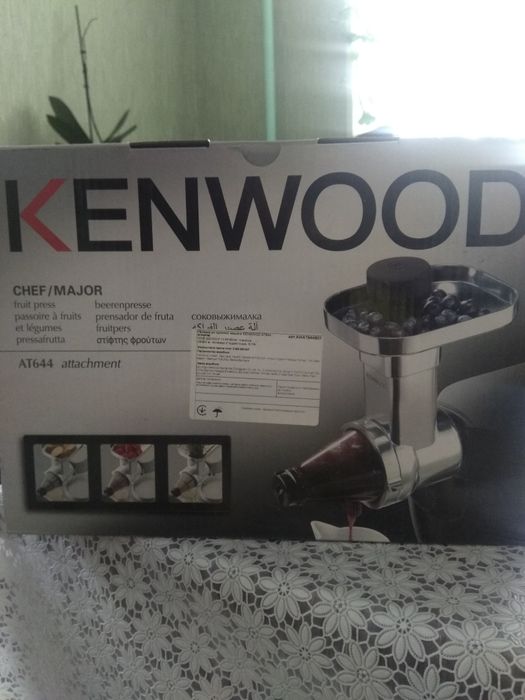 Кухонная машина Kenwood KVC 5000 T Chef Sense (новая)+7насадок