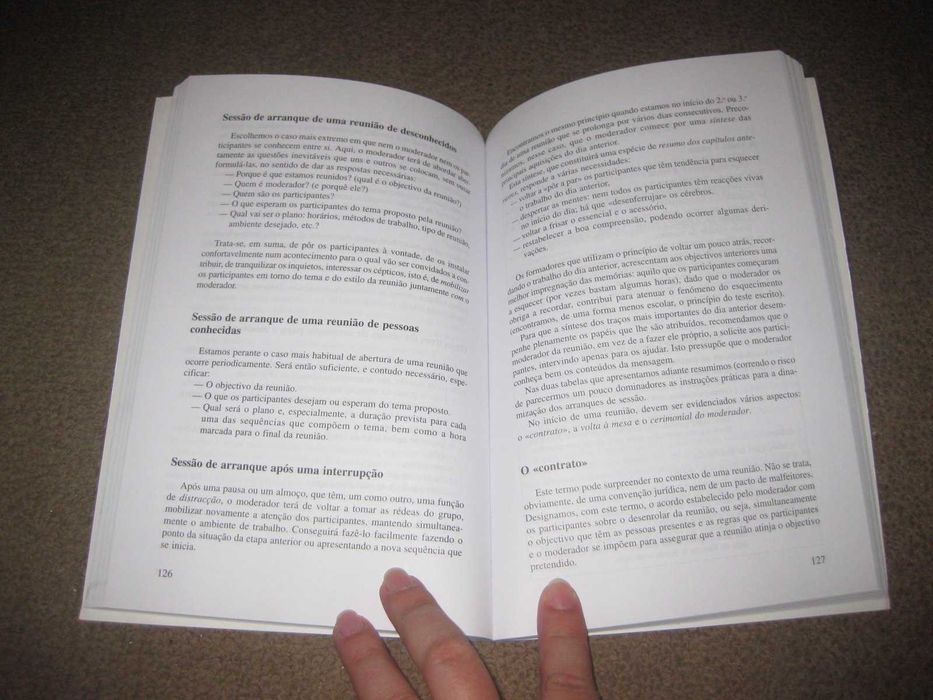 Livro "Como Dirigir Reuniões" de René Moulinier