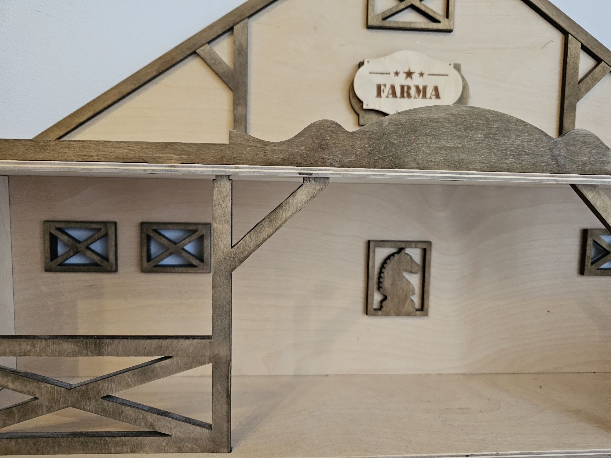 Domek Farma Sklejka Półka Zwierzęta Figurki Bohoho