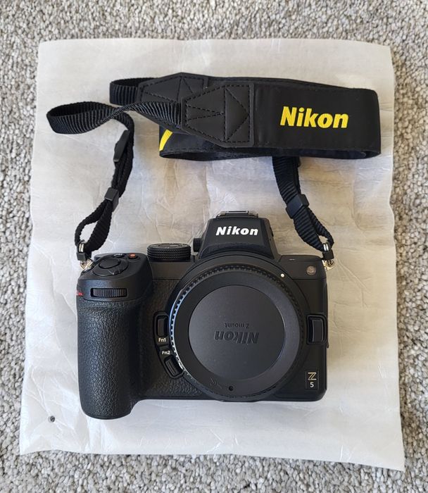 Aparat fotograficzny Nikon Z5 ideał 1220 zdjęć na gwarancji