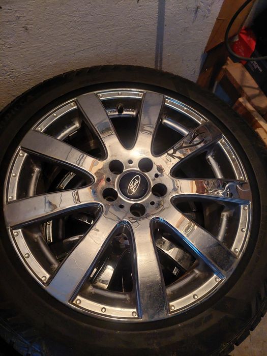 Opony zimowe aufelgi Ford Kuga 18"