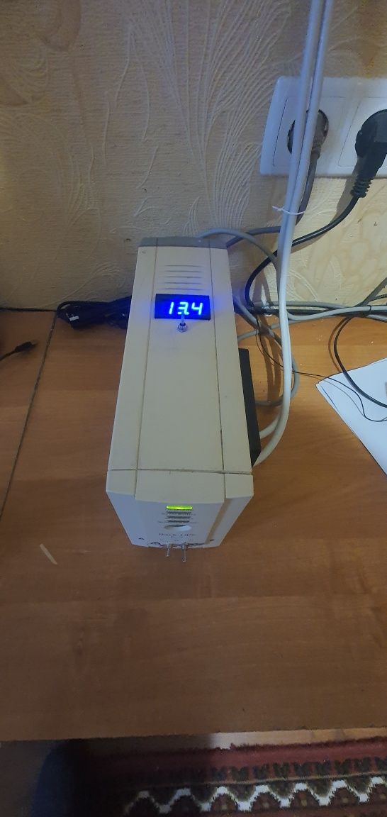 перероблений ДБЖ APC Back-UPS 500CS