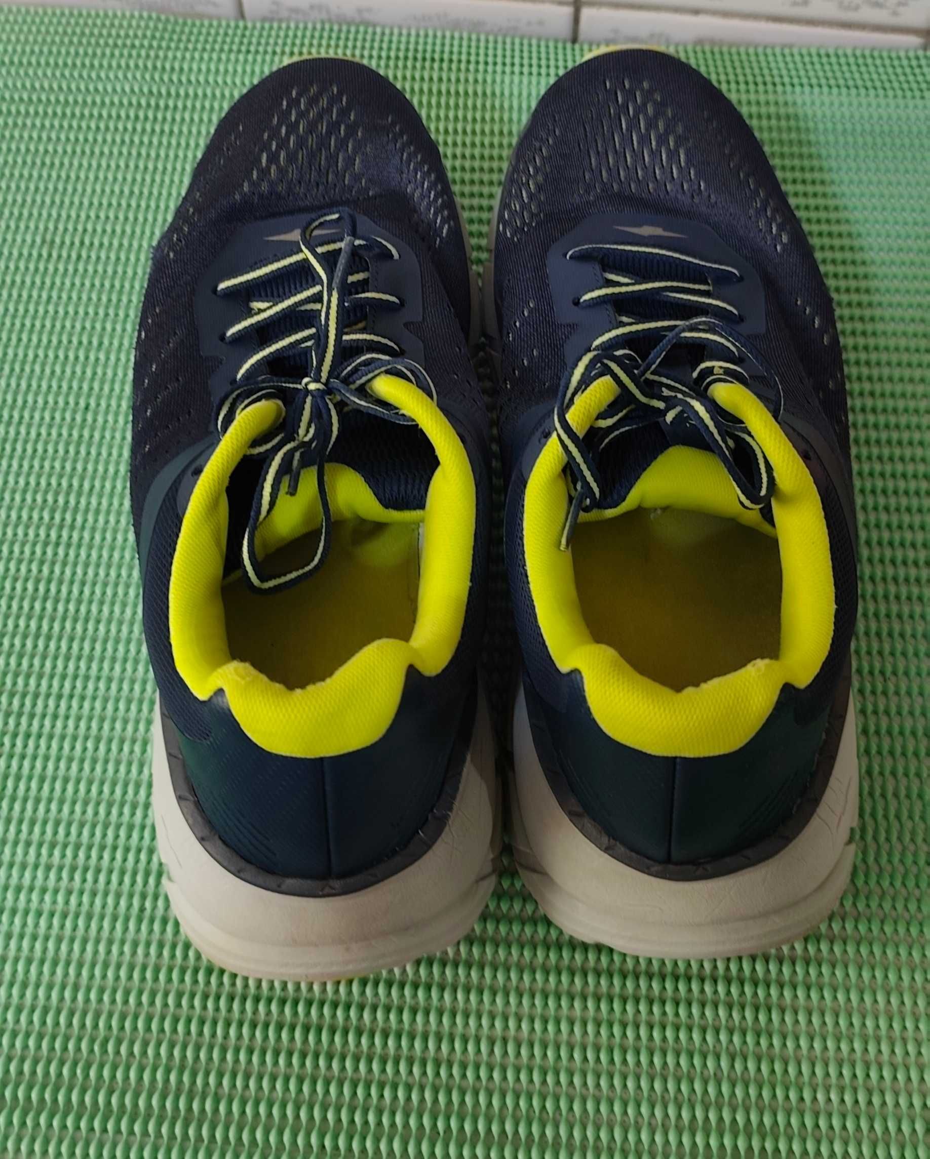 Модные, современные, удобные демисезонные мужские Avia Navy +подарок