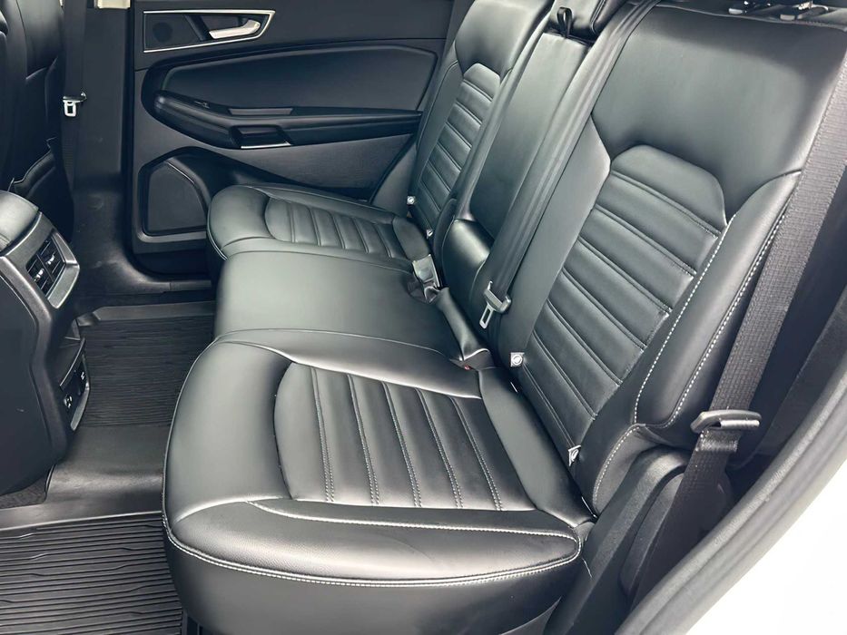 Ford Edge SEL      2022