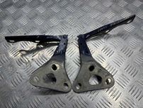Петли капота левая правая петля opel zafira a 1999-  90579421 90579422