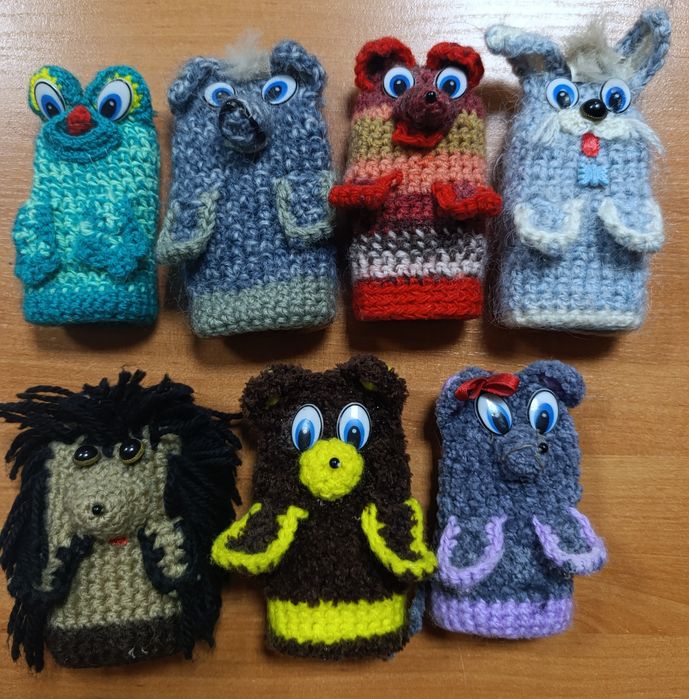 Ляльковий театр в'язаний, звірята, іграшки