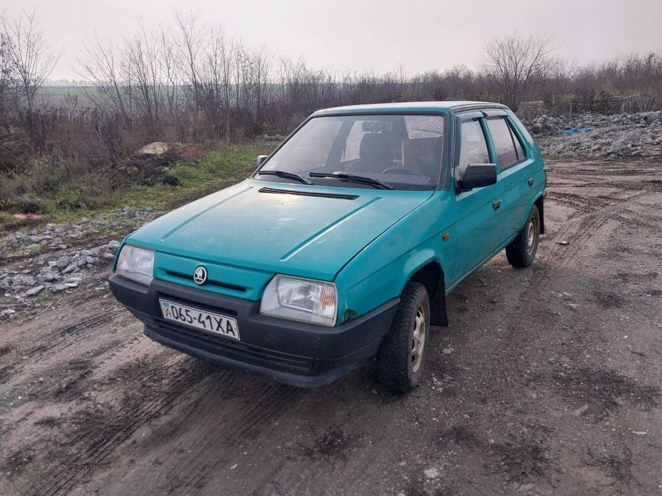 Skoda Favorit 1.3 стан хороший