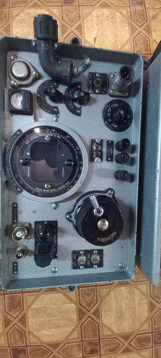 Odbiornik wojskowy  R-313M2