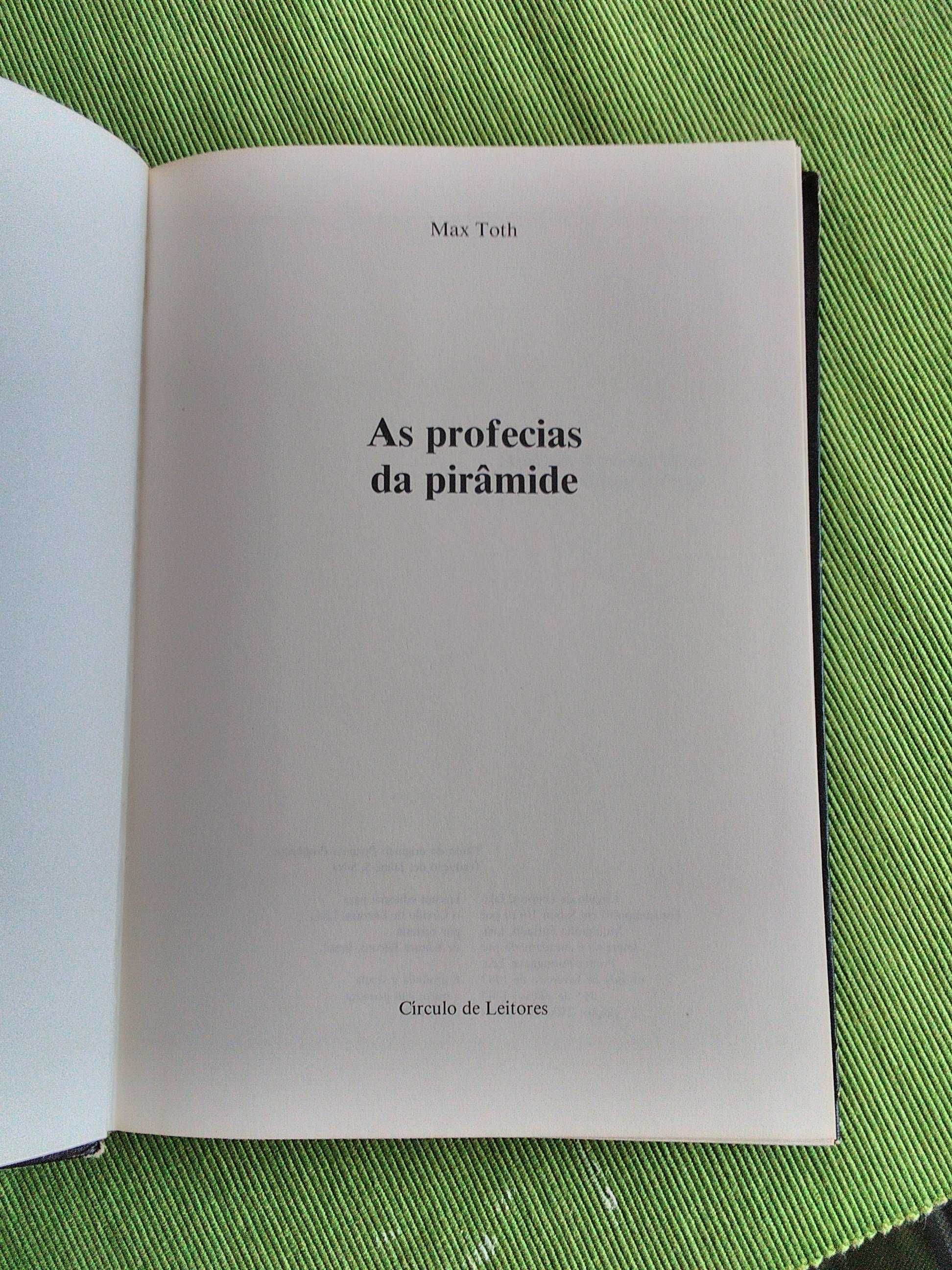 As Profecias da Pirâmide por Max Toth