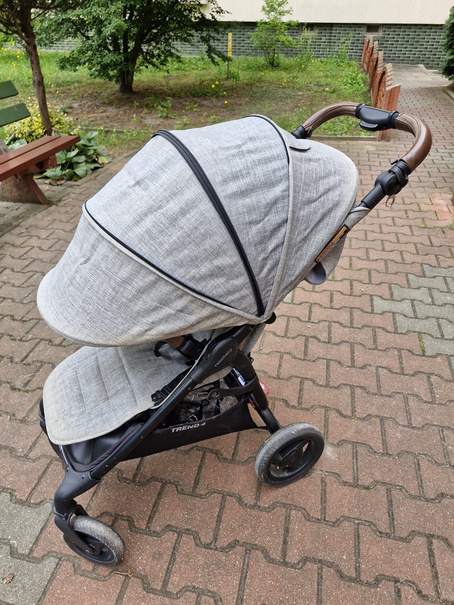 Spacerówka Valco baby trend 4