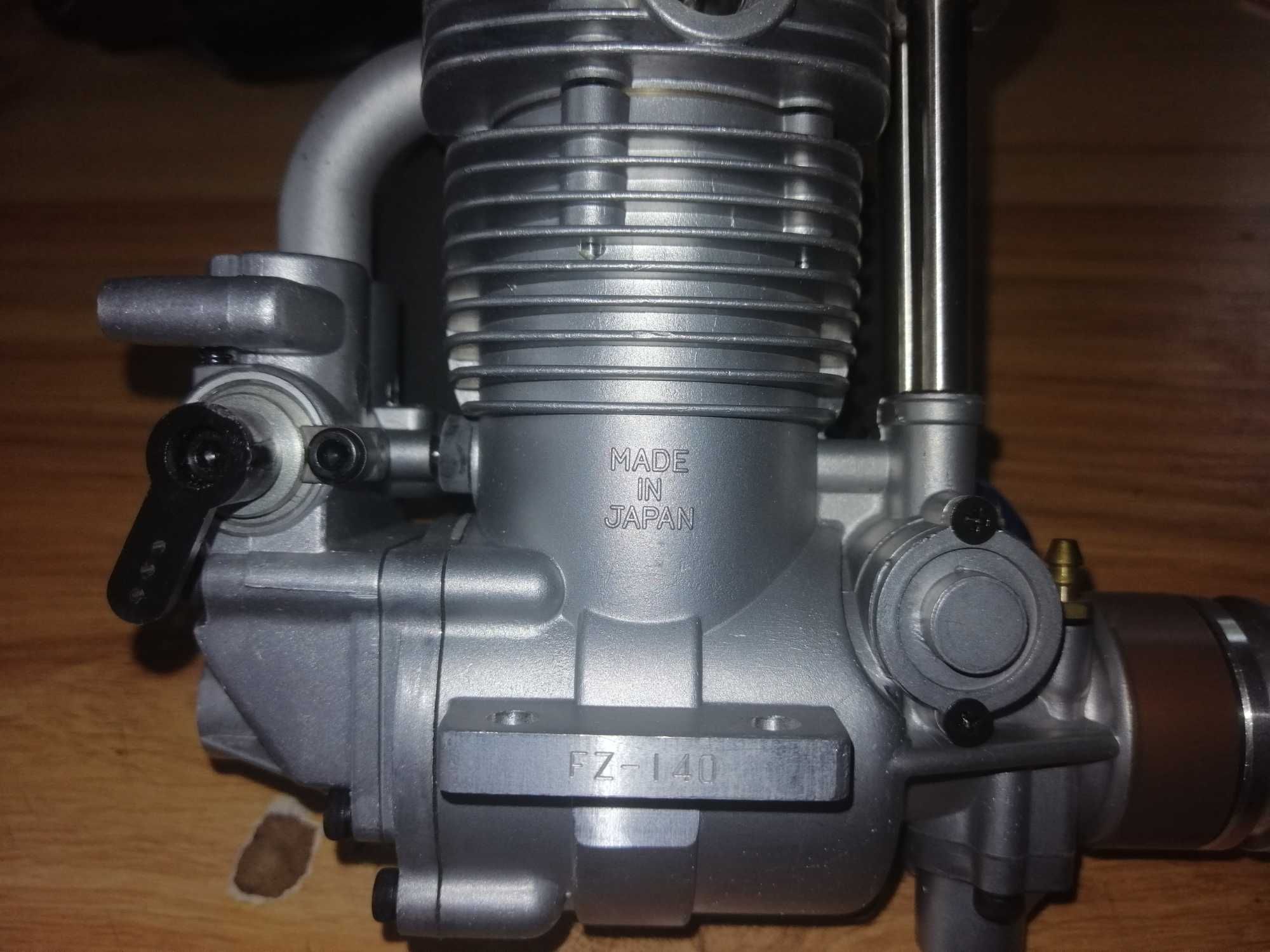 YS Yamada 140 DINGO silnik modelaski rc samolot fabrycznie nowy UNIKAT