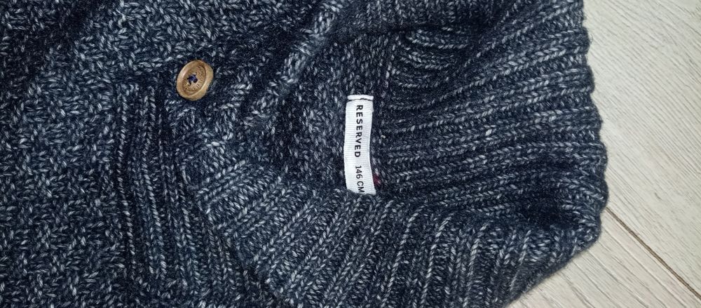Sweter Reserved 146cm