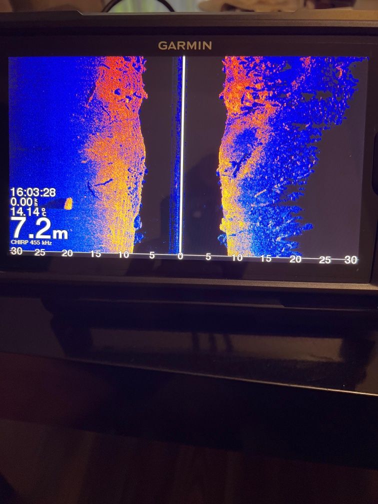 Garmin Striker Vivid 9sv GT52-TM