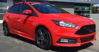 Ford Focus 2017 Red