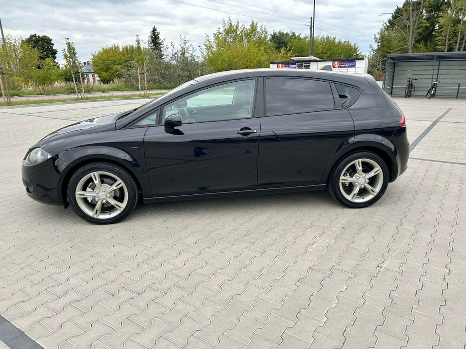 Seat Leon 1.6 b. super stan bez korozji .