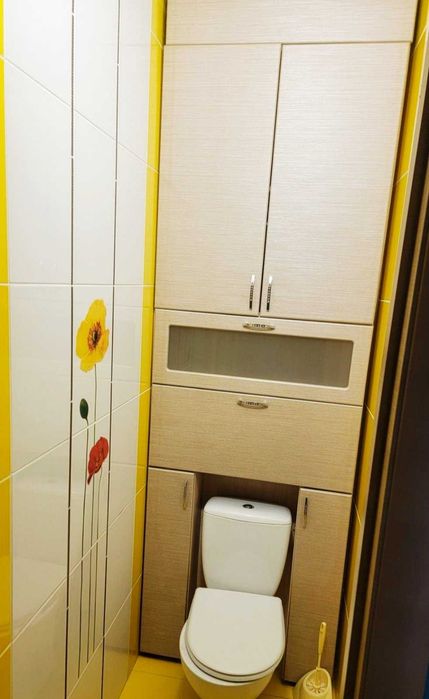 Продам  3 кім.квартиру  вул.Корольова  12-Б, Деснянський р-н, Чернігів