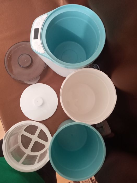 Йогуртниця/сироварниця