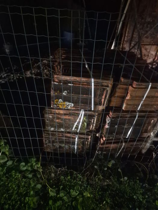 Telha Marselha e bom estado