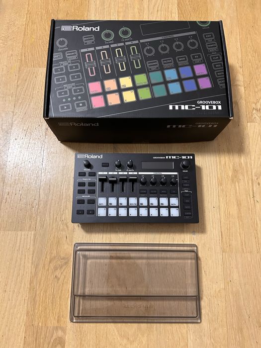 Syntezator / groovebox Roland MC101, stan perfekcyjny, na gwarancji!