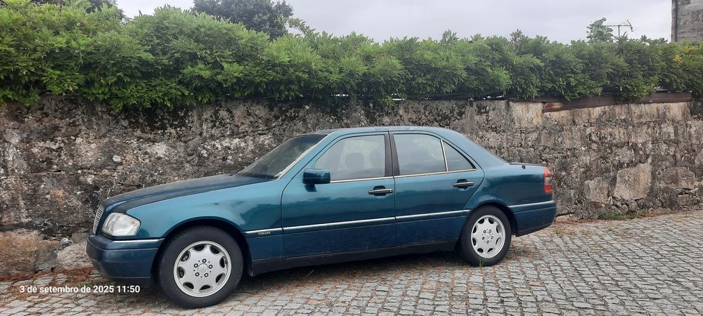 Vendo peças Mercedes E200 de 1995