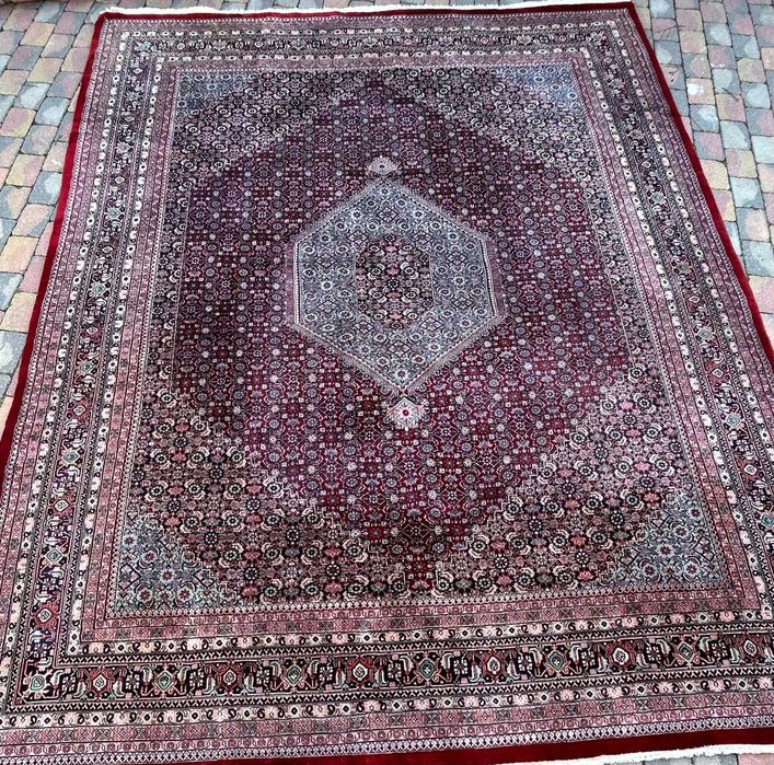 Duży dywan orientalny – ręcznie tkany, wełna – 340 × 400 cm