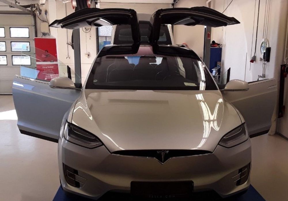 Tesla Model X 75D 7-місць 2017р. з Норвегії без ДТП