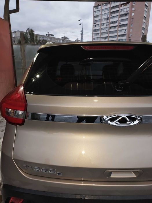 продам автомобіль Чері Тіго 2 у гарному стані.