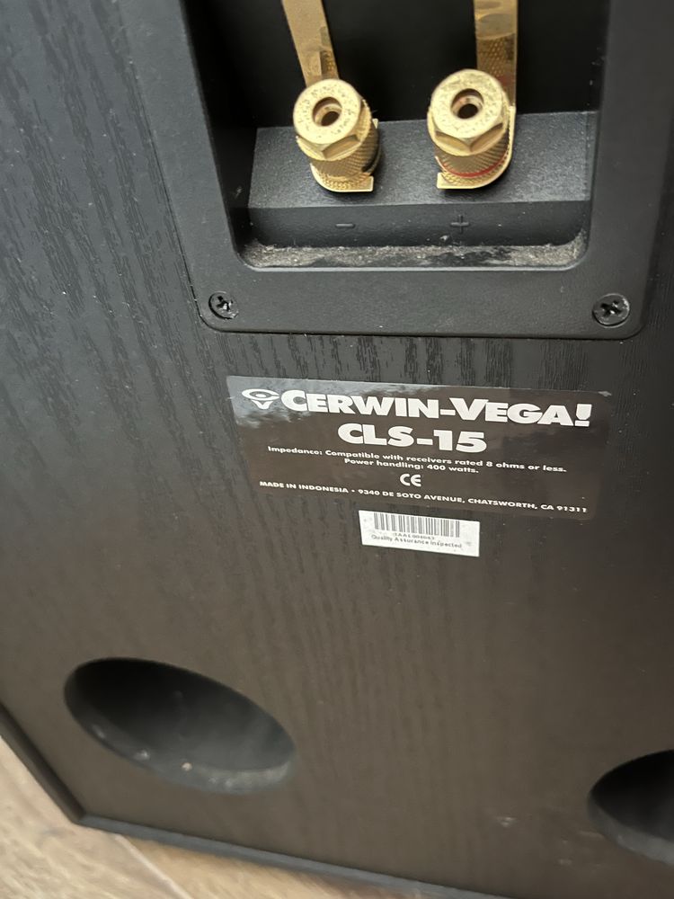 Kolumny podogowe cerwin vega xls15 i cls15
