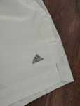 Szorty sportowe marki adidas L