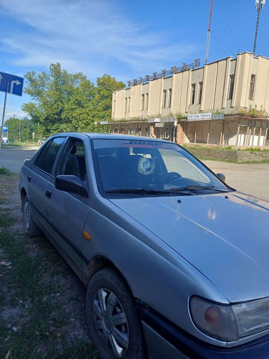 Nissan Sunny 1993 року 2.0 дизель 1200$ На ПРОДАЖ