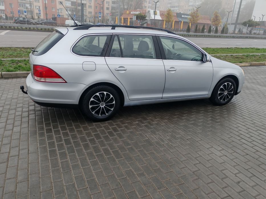 Golf 5 2009 рік. Дуже гарний стан
