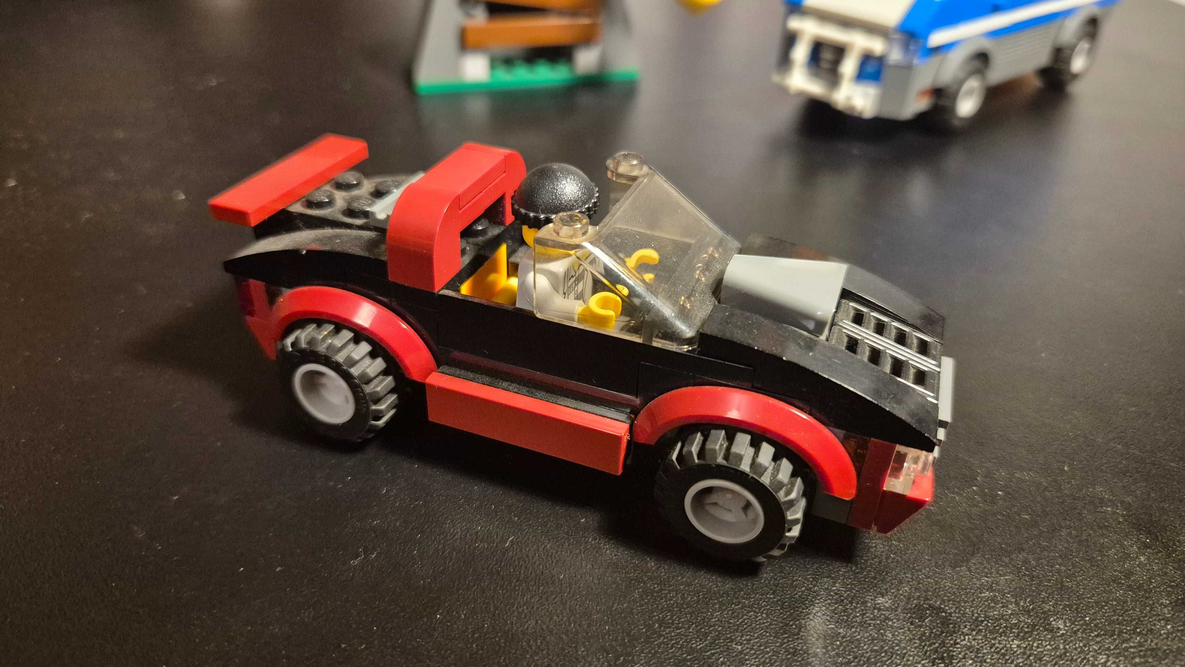 LEGO City Policja Leśna / Samochód dla Psów [4441]