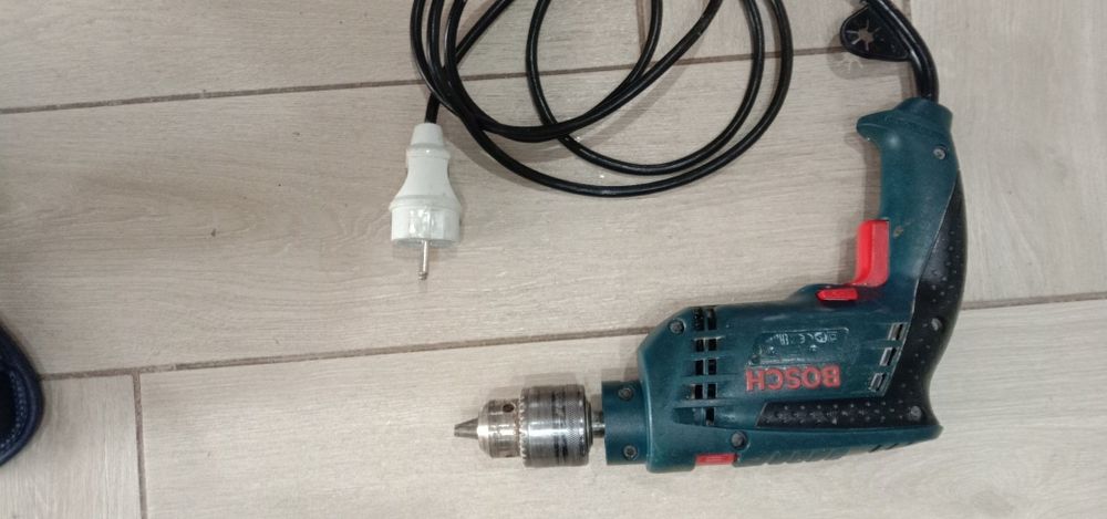 Продам дрель Bosch