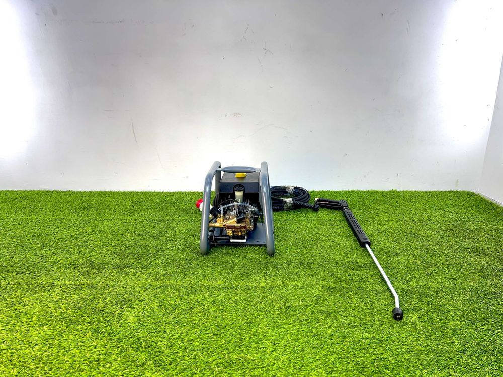 Hit ! Myjka cisnieniowa Karcher HD 715 ST • gwarancja