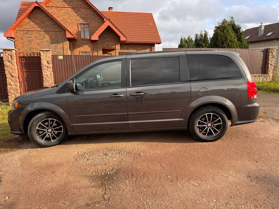 Продам авто Dodge Caravan GT 2017 року