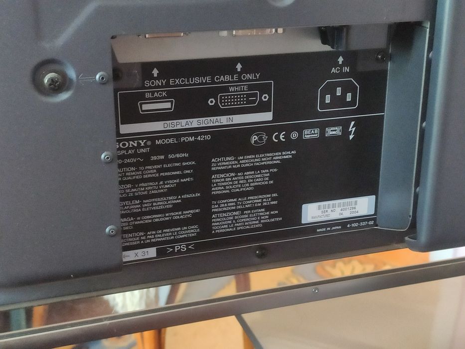 Телевізор SONY MBT-MRX1 42' плюс ресивер SONY  MBT-MRX1

MODEL: MBT-MR