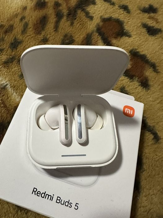 Бездротові навушники Redmi Buds 5