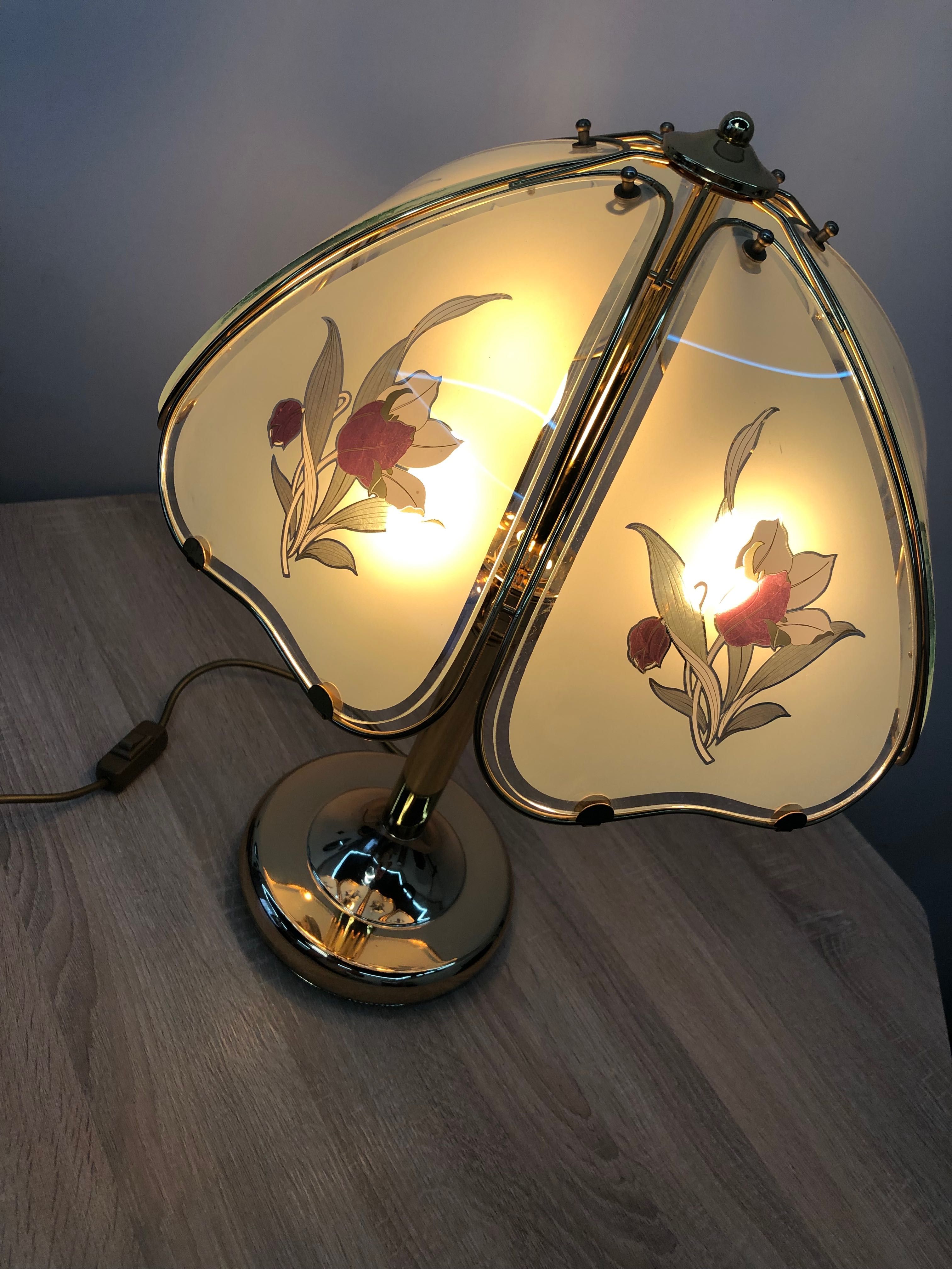 Lampa i żyrandol witrażowy