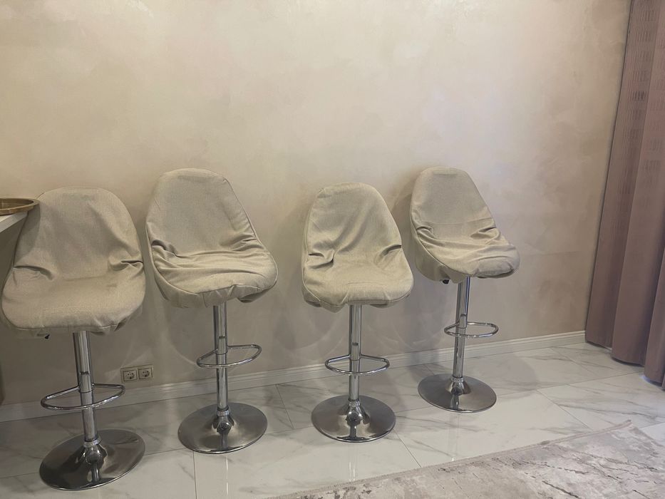 Барні стільці вживані