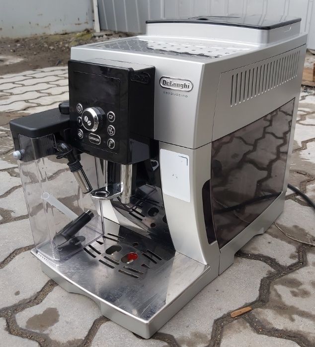 Кофемашина кофеварка б/у Делонджи DeLonghi ECAM 23.460 W Cappuccino
