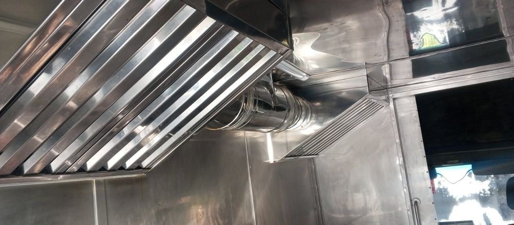 Фудтрак кухня на колесах