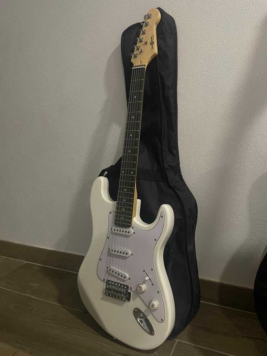 Guitarra Eléctrica + Amplificador