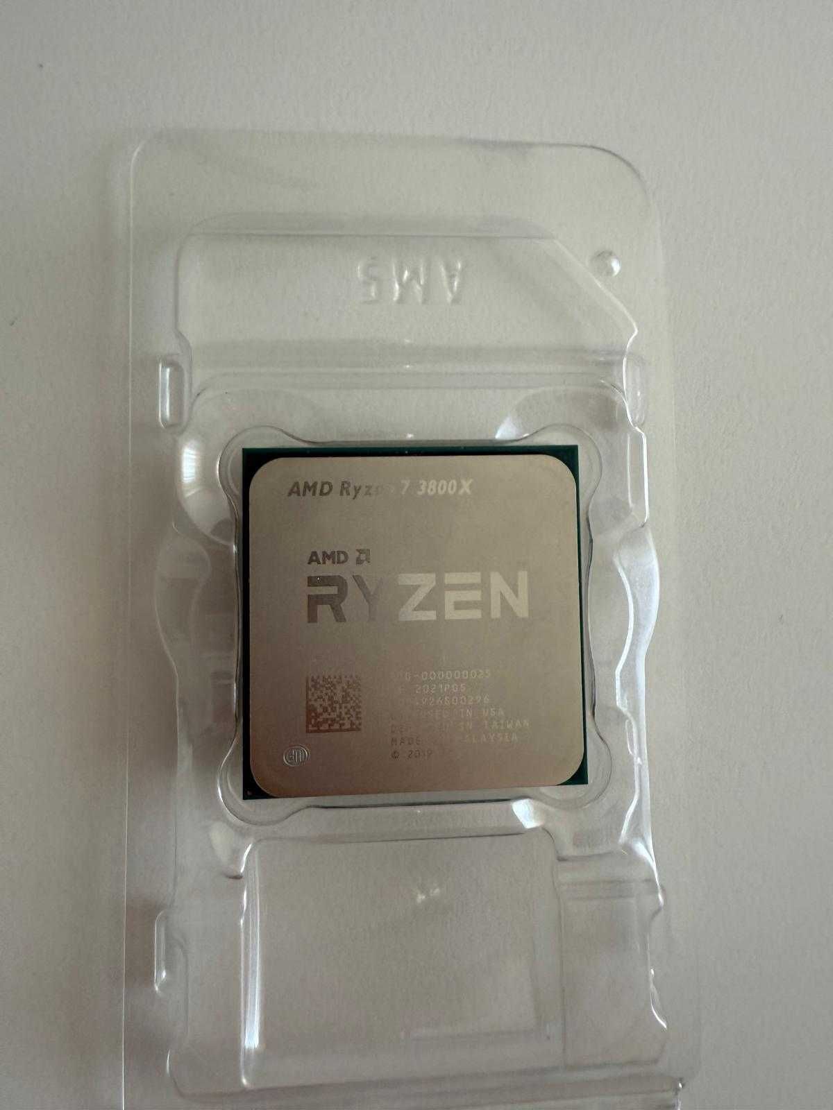 AMD Procesor Ryzen 7 3800X 4,5GHz