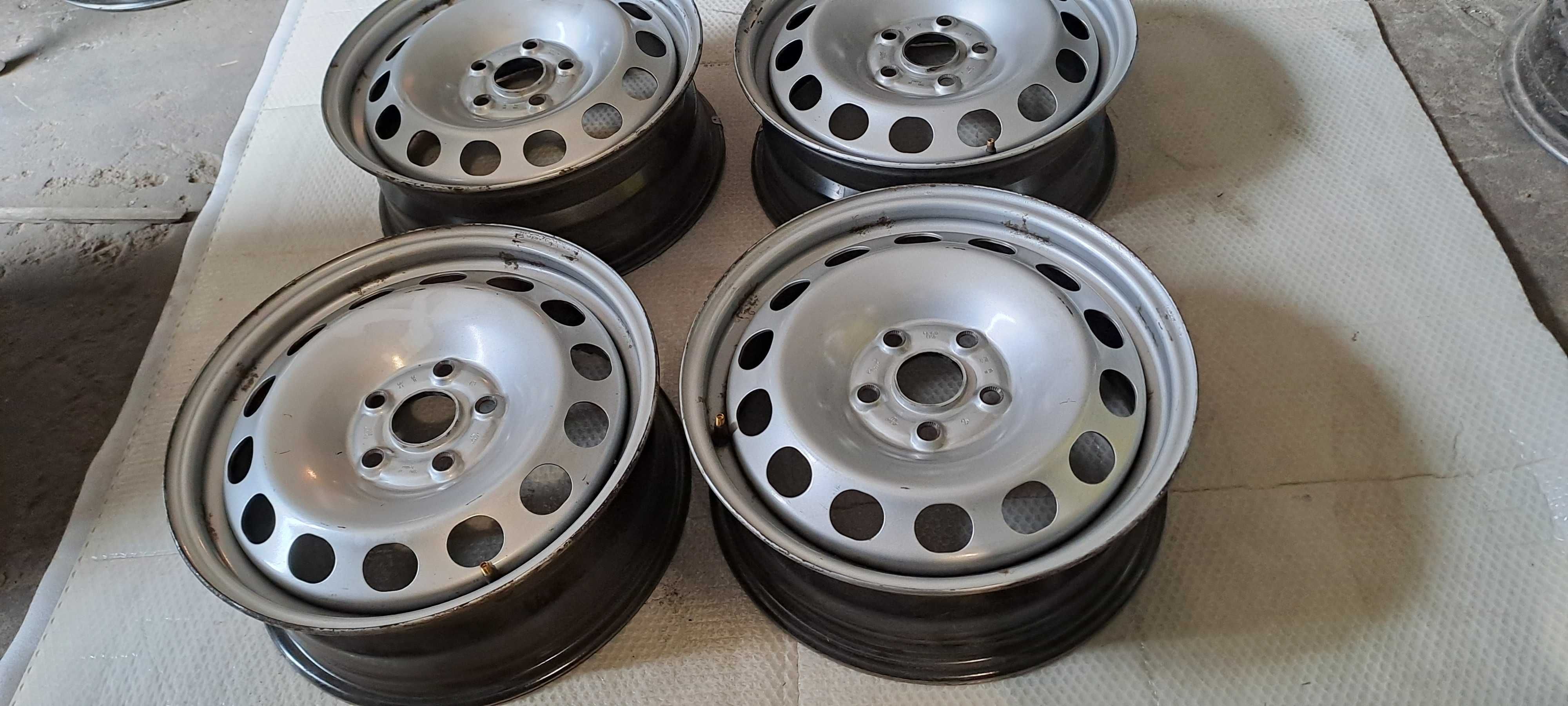 VW 2K3 CADDY ORG. Felgi stalowe 6J / 16" / 5x112 ET50 Komplet 4 szt