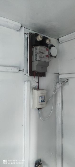 Контейнер торговий, будівельний