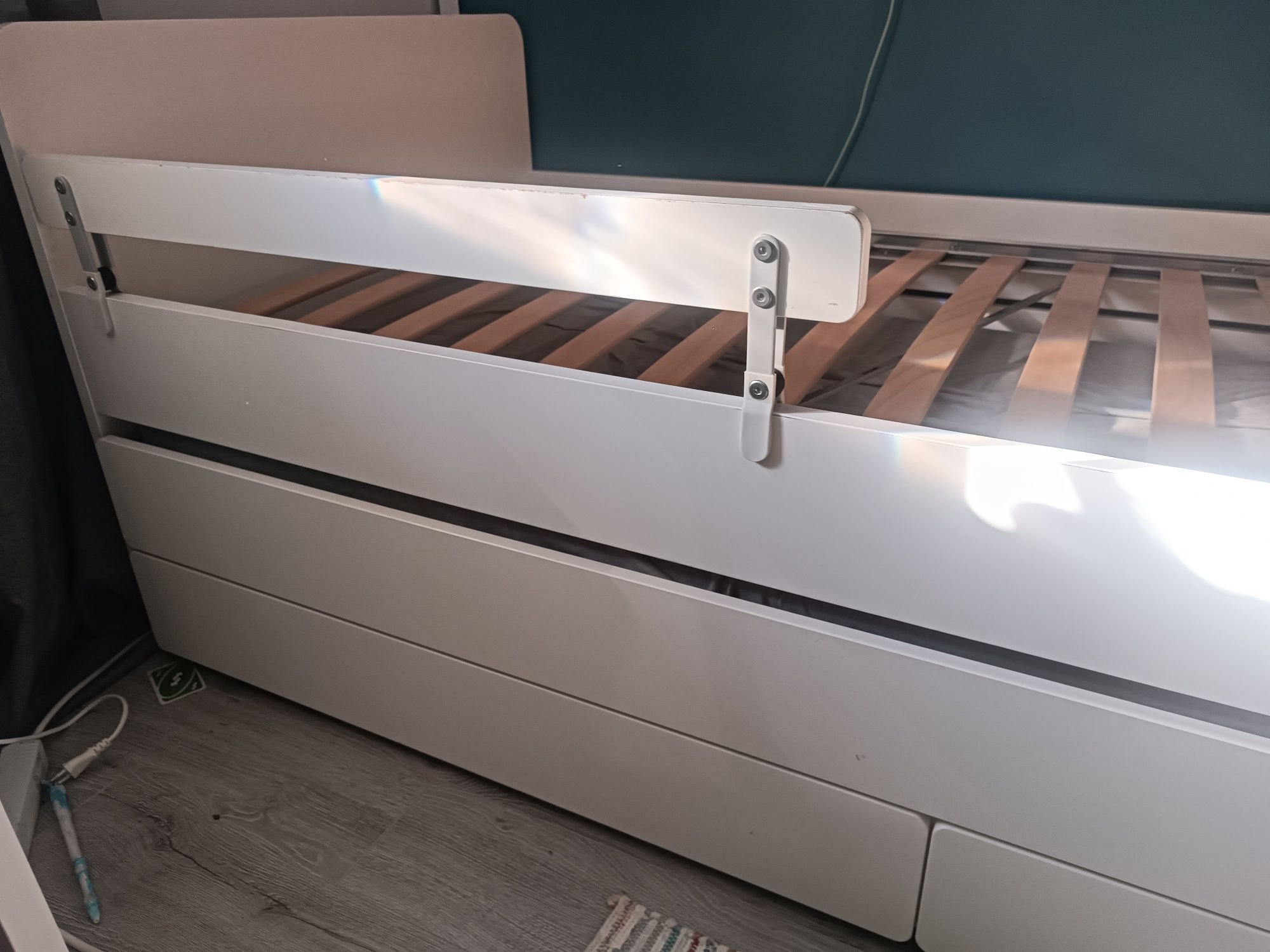 Łóżko IKEA slakt