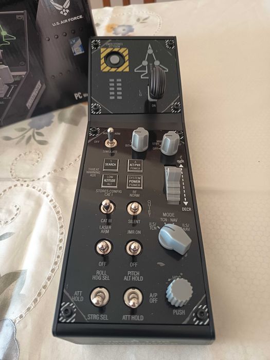 Thrustmaster Viper Panel - Novo