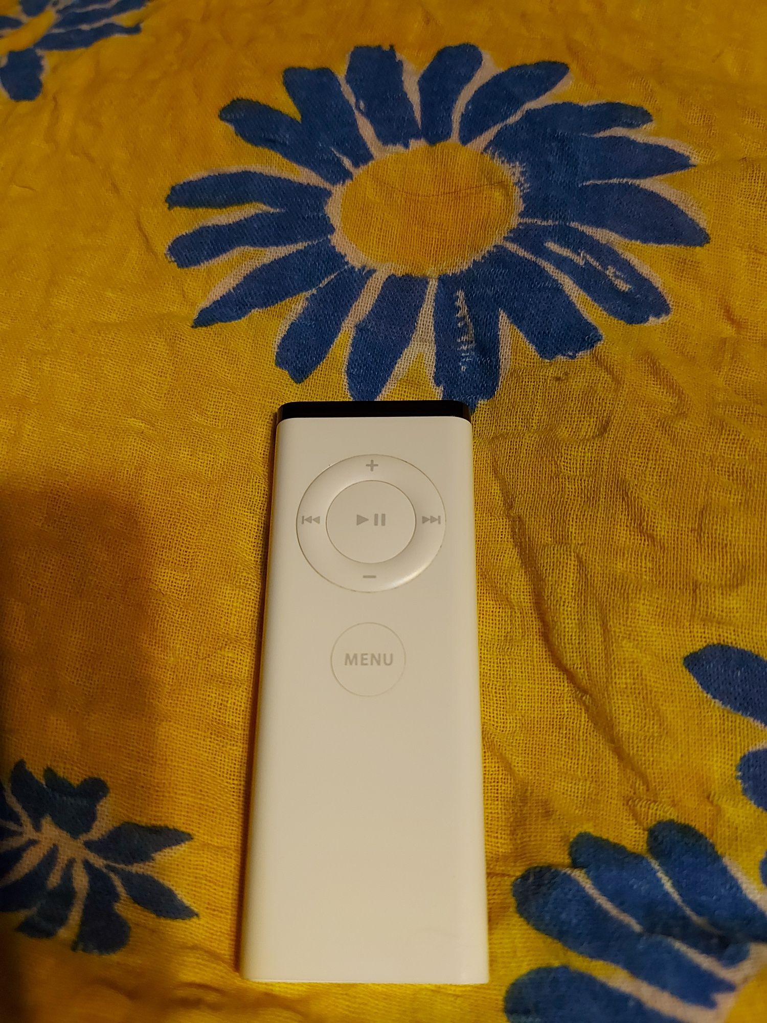 Apple Ir Model No: A1156 pilot na podczerwień INowy !!!