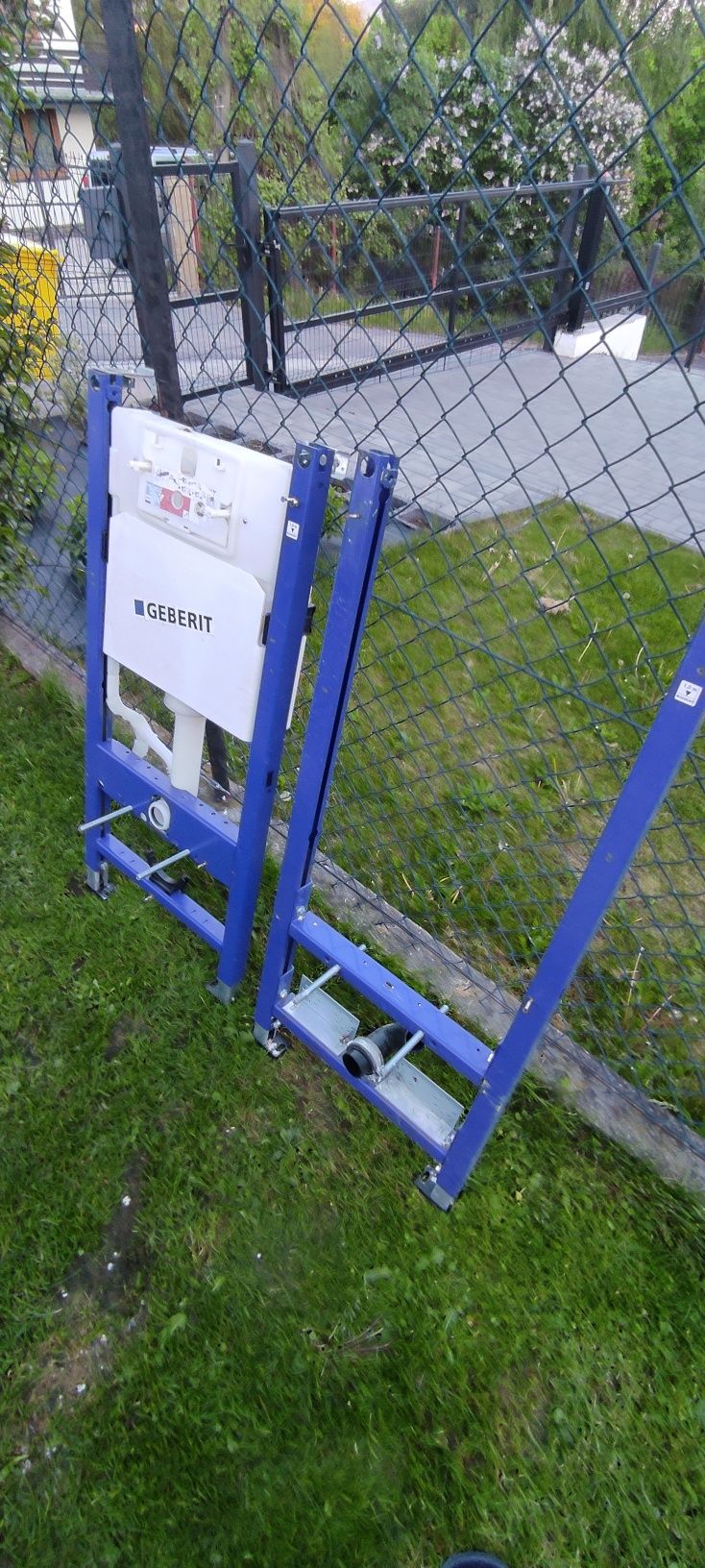 Stelaż WC i bidet